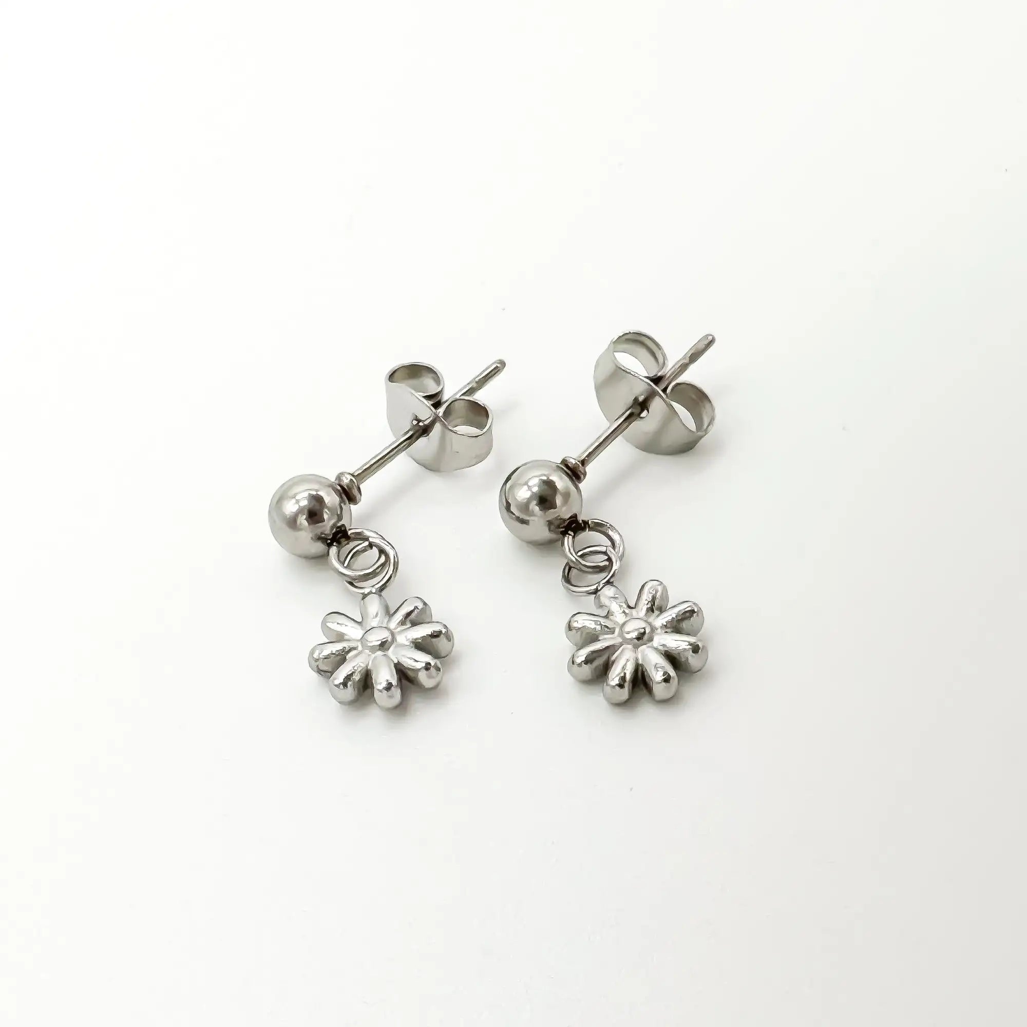 Little Daisy Stud - Earrings - Stainless Steel