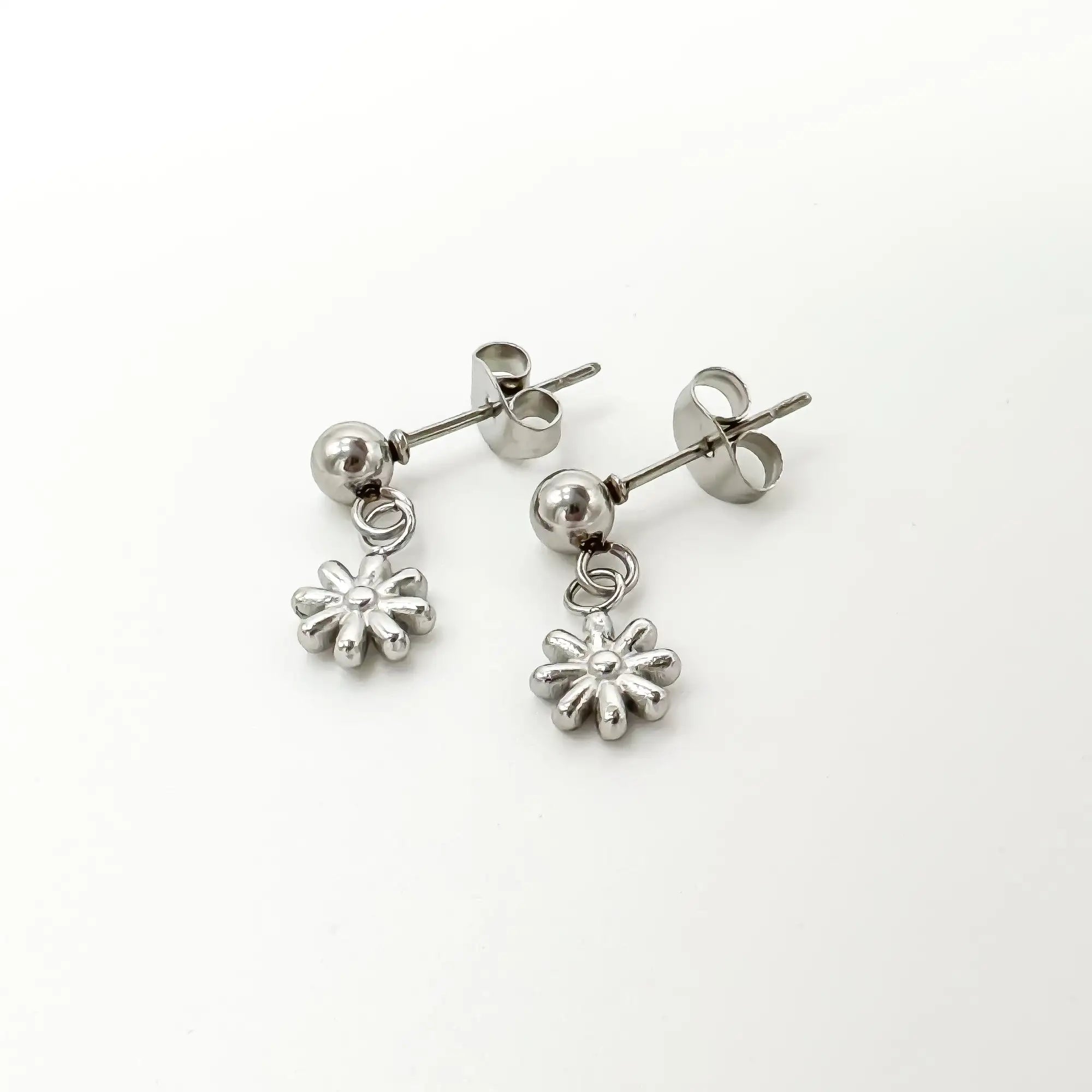 Little Daisy Stud - Earrings - Stainless Steel