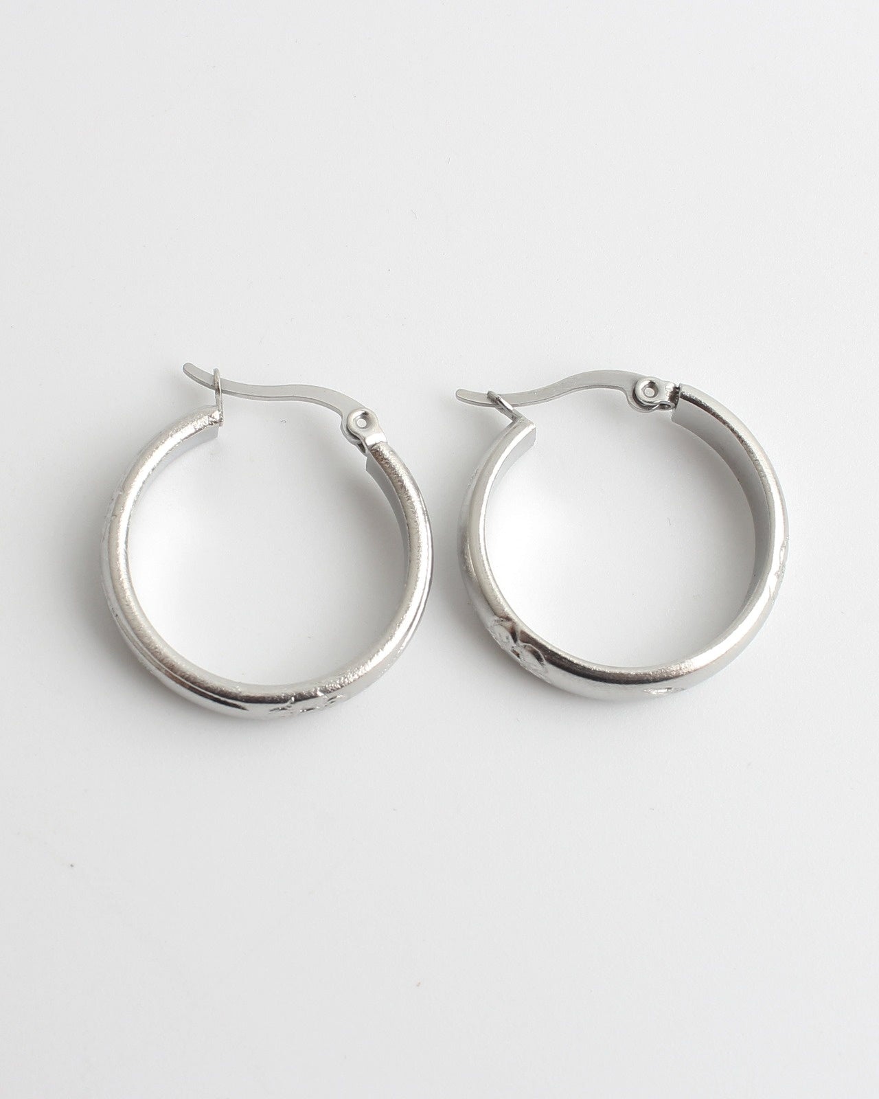 Big Daisy - Earrings - Stainless Steel